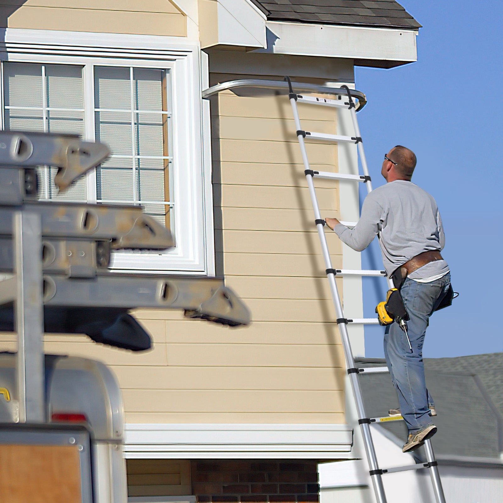 Cosmo Go Teleskopleiter mit 2 Abnehmbarem Haken